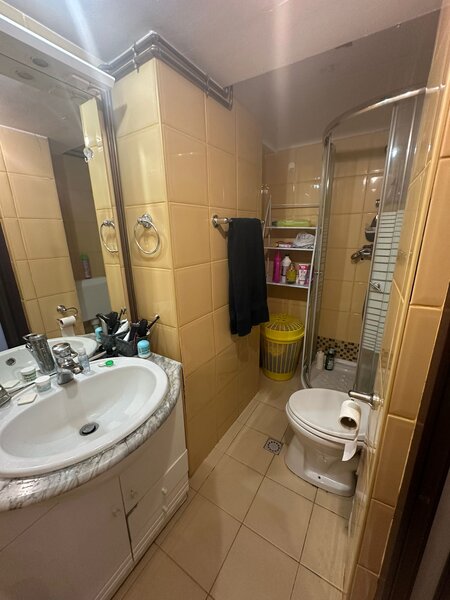 Ultracentral, str. Batistei nr. 9, inchiriez apartament 2 camere,